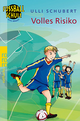 Zum Artikel: Fußballschule am Meer. Volles Risiko